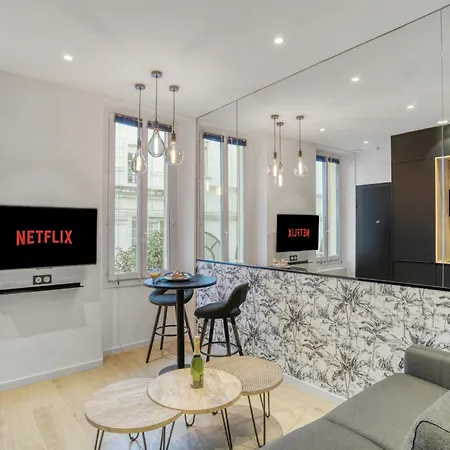 Apartment F2 Rue St Honore D ,hypercentre A 2 Minutes Du Palais Des Congres Cannes